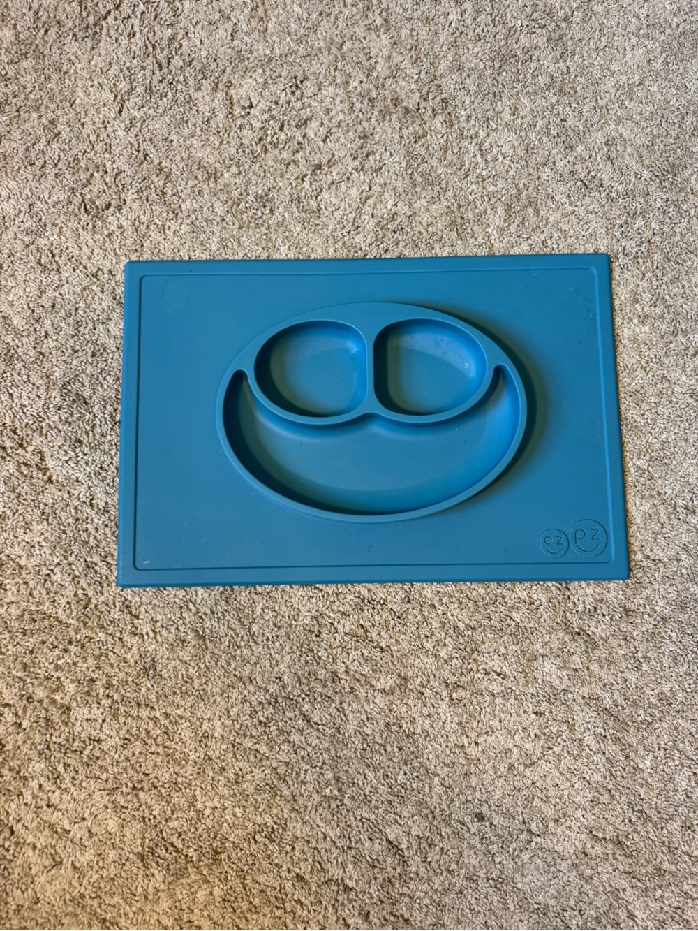 ezpz Happy Mat Suction Plate + Placemat in One